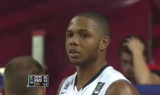 2010中国男篮vs巴西 2010中国男篮vs巴西